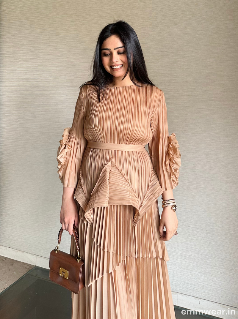 Bare Bloom Skirt Set