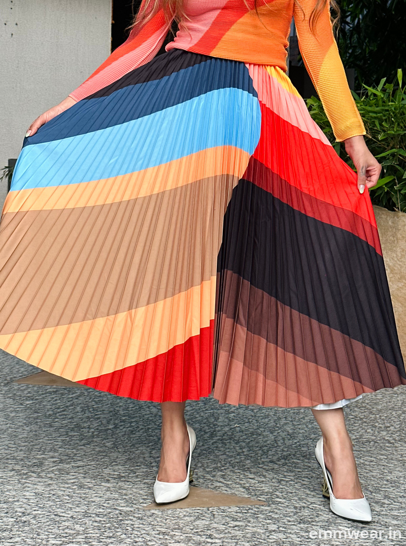 Palette Skirt Set